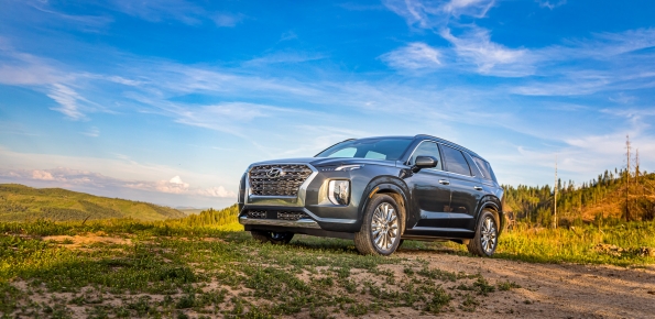 Autotrader Names Hyundai Palisade Suv And Sonata Among Its Best New Cars For 2020 Hyundai Newsroom