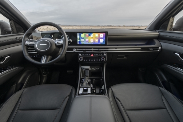 2025 Hyundai Santa Cruz interior