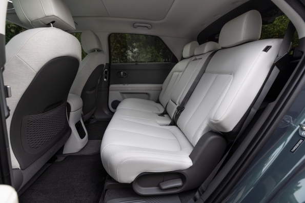 2025 Hyundai Ioniq 5 interior