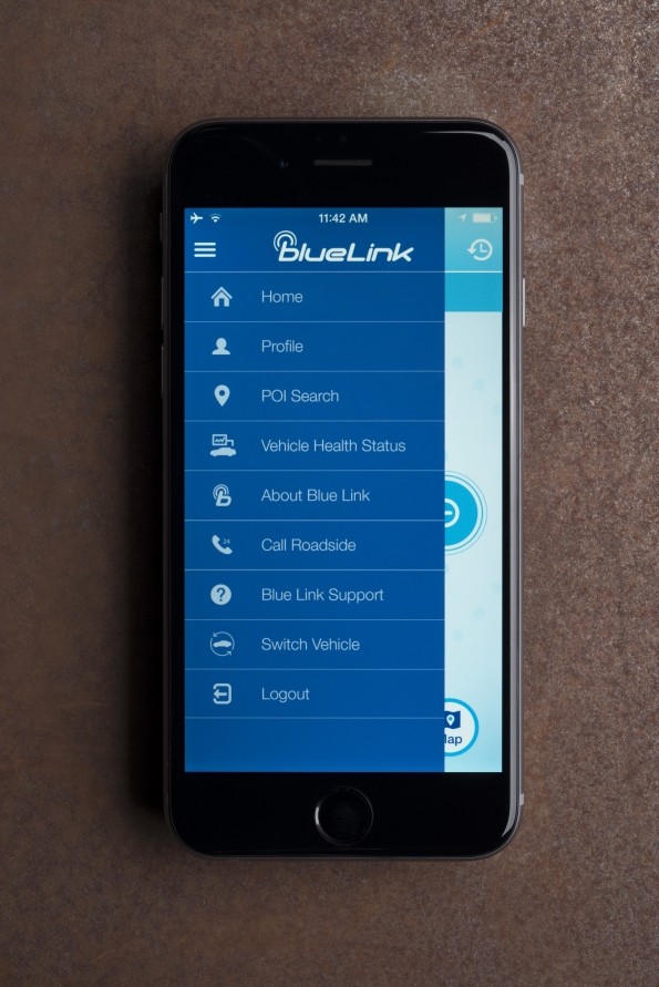 Hyundai Launches Genesis Intelligent Assistant Blue Link 3 0 Mobile App Hyundai Newsroom